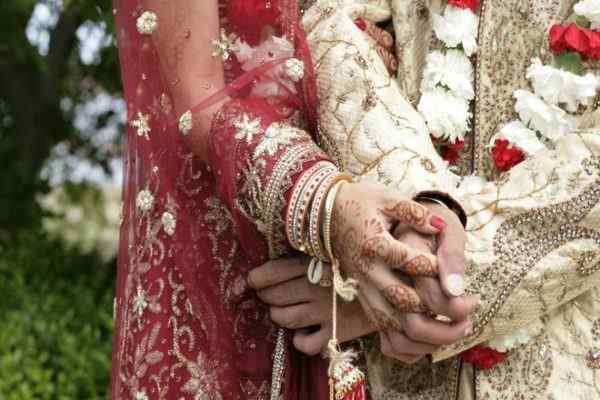 Rituals Of Wedding Night in Hindi